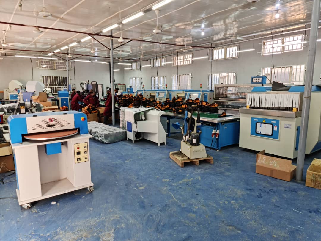 Factory (7) Factory (7)